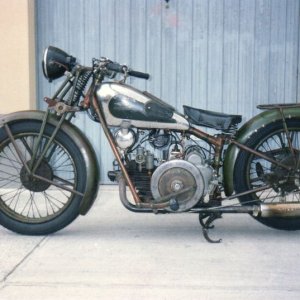 MotoGuzzi 2